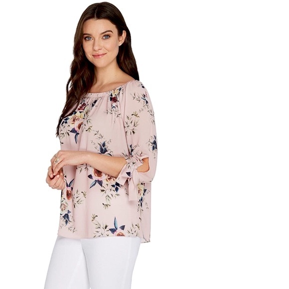 Blush Pink & Floral Blouse by Charlie B - Picture 3 of 7